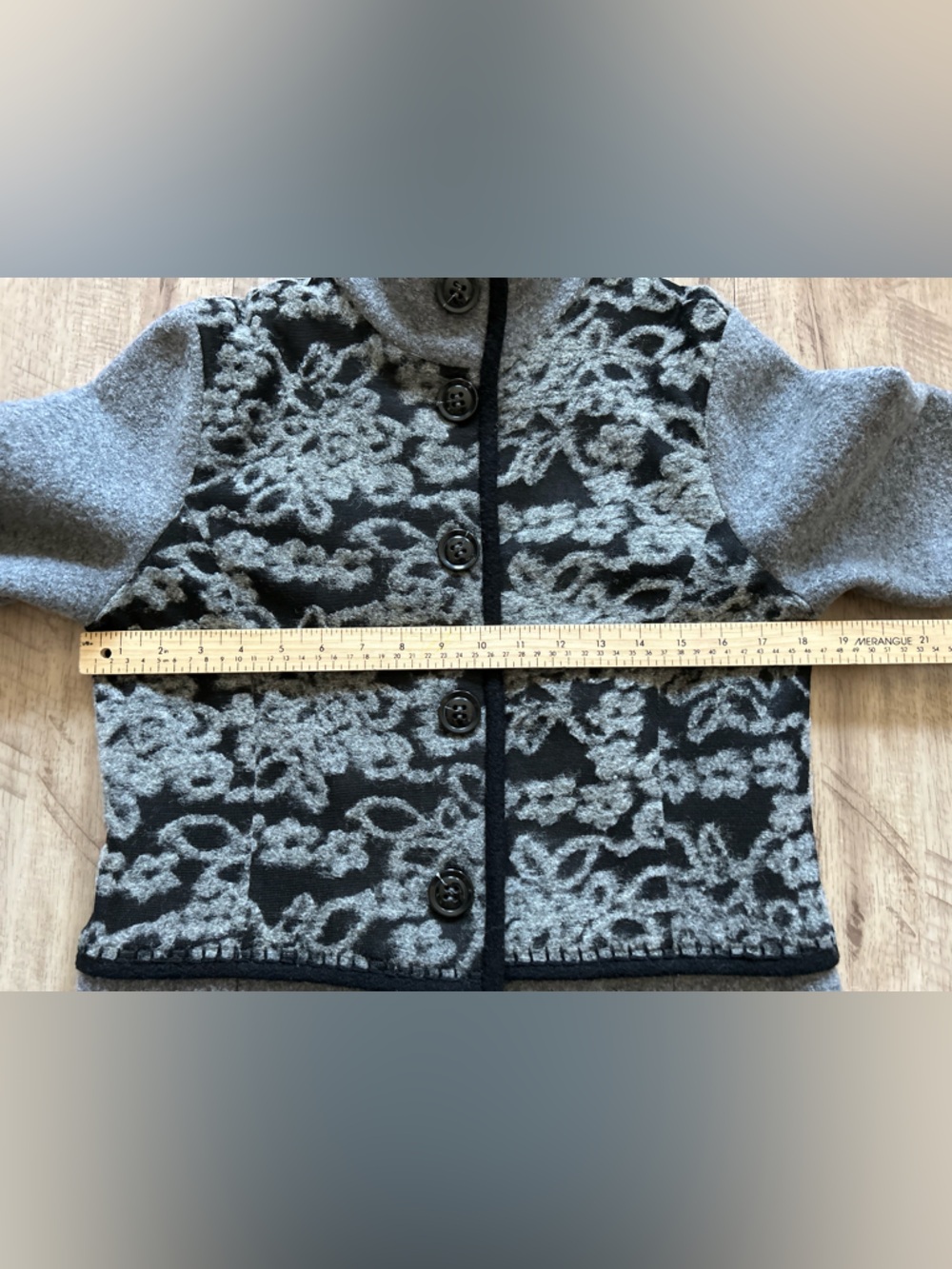 100% wool Women’s Gray Patterned Button-Front Coat sophisticated natural fibre - Picture 7 of 11